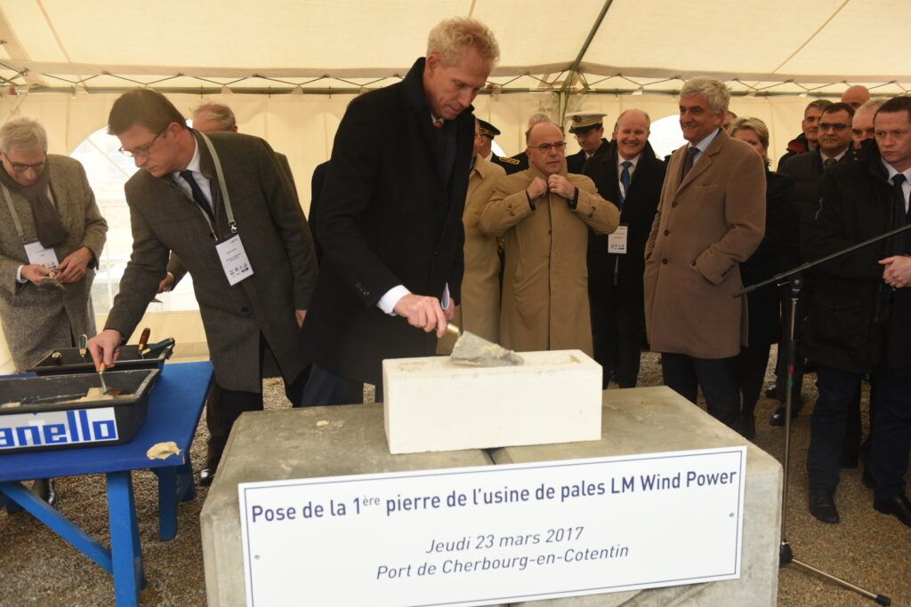 Pose de la première pierre LM WIND 